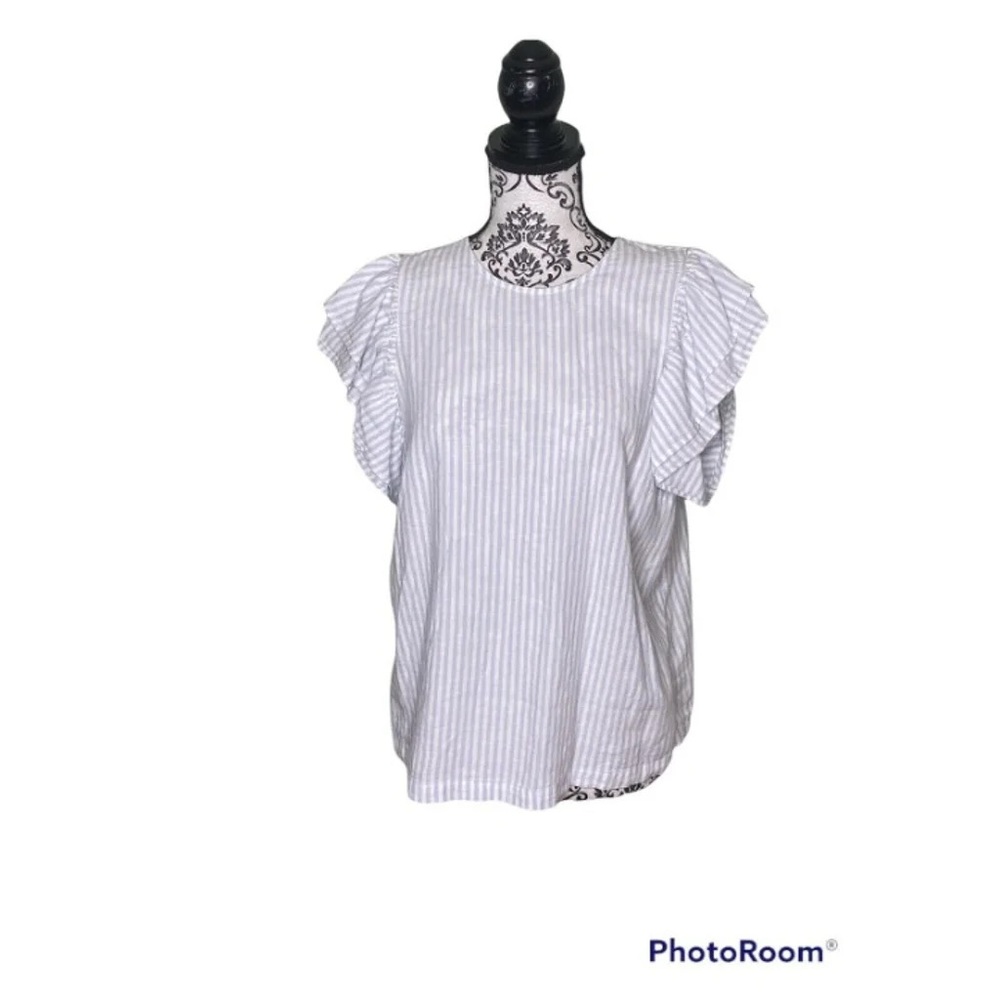 A new day size small linen & rayon white with baby blue pinstripe top